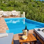 Artistsvillas-Lilac Lilium * Gaios