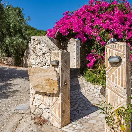 Lilac Lilium Artistsvillas * Gaios