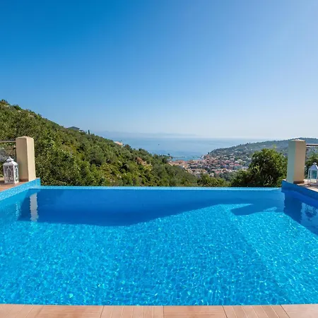 Lilac Lilium Artistsvillas Gaios