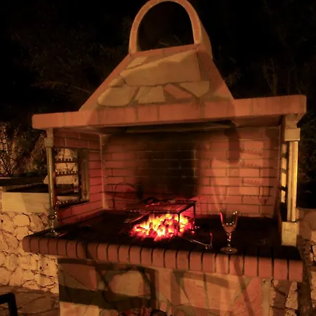 Lilac Lilium Artistsvillas * Gaios