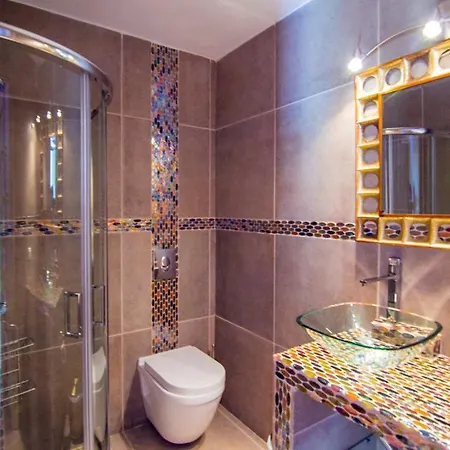 Lilac Lilium Artistsvillas * Gaios