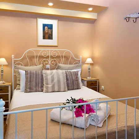 Lilac Lilium Artistsvillas וילה *