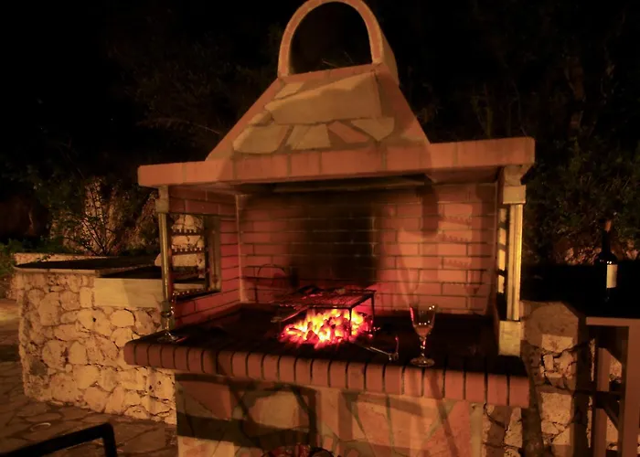 Lilac Lilium Artistsvillas * ガイオス